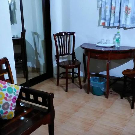 Ban Sulada Guest House Laem Ngop Bagian luar foto
