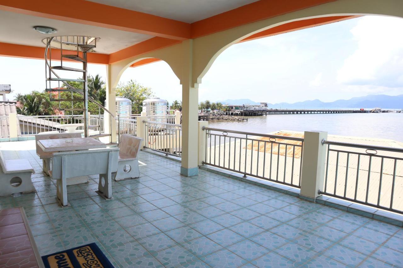 Ban Sulada Guest House Laem Ngop Bagian luar foto
